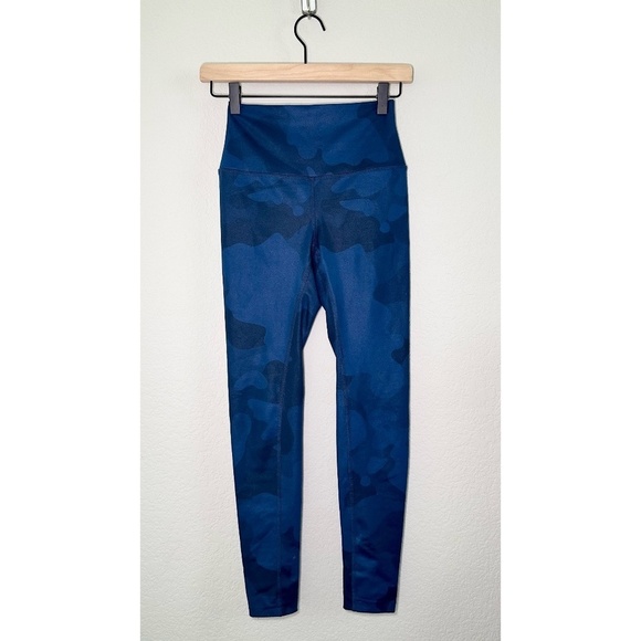 ALO Yoga Pants - Alo High Rise Airbrush Legging Full Length Blue Shimmer Camo XXS